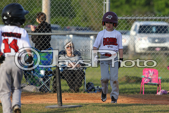 Bomb Squad vs Tigers 6-7 year old (Pitching Machine) 4-27-2015 (©Justin Manning) JWM_0219