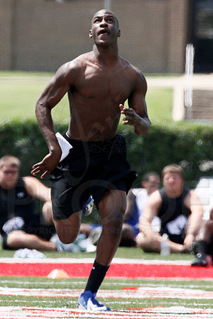ArkansasVarsity Combine 5-26-12(Justin Manning)093