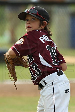 Benton-Midkiff vs. Bryant-Griffin 8 year old (Cal Ripken) 7-20-2014 (©Justin Manning) JWM_073