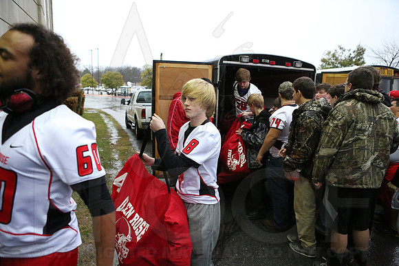 Glen Rose vs. Charleston 12-21-13 (©Justin Manning) (©Justin Manning) JWM0030 0030