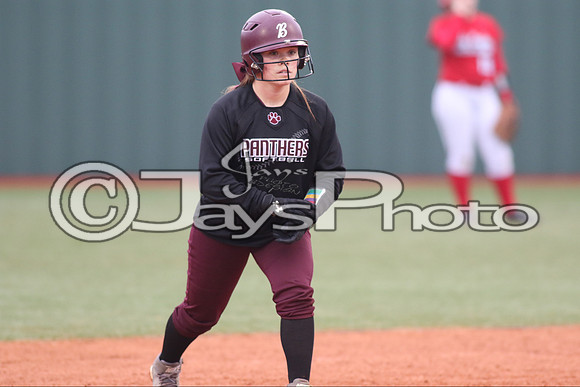 Vilonia @ Benton softball 3-3-2015 (©Justin Manning) JWM_006