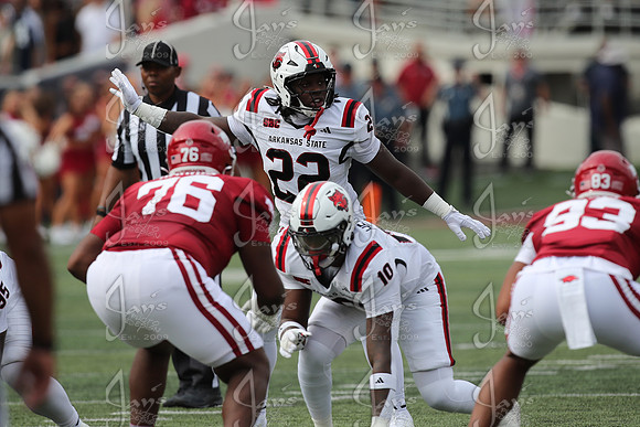 Arkansas State @ Arkansas 9-6-25_JWM_1929