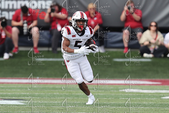 Arkansas State @ Arkansas 9-6-25_JWM_1954