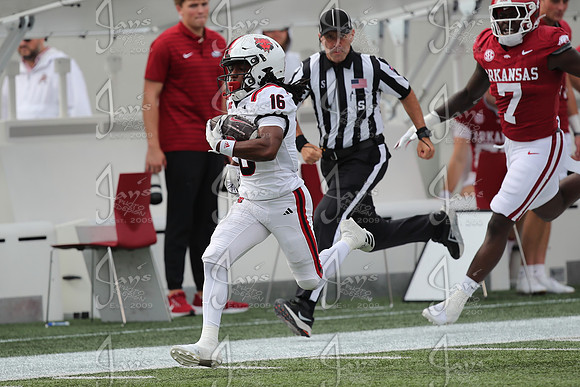 Arkansas State @ Arkansas 9-6-25_JWM_2105