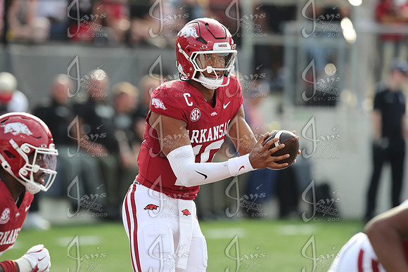 Arkansas State @ Arkansas 9-6-25_JWM_2403