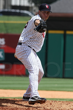 Corpus Christi Hooks @ Arkansas Travelers 6-2-13 (© Justin Manning) JWM0147