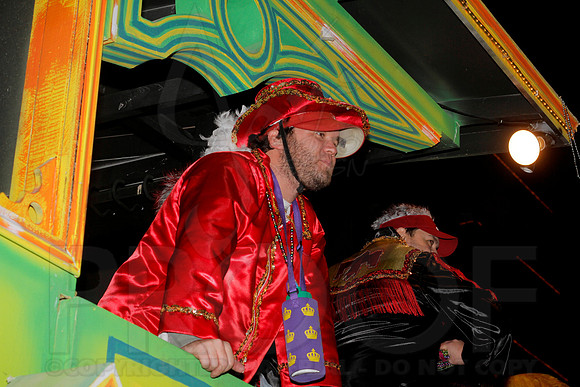 GoDaddy Bowl Mardi Gras Parade (©Justin Manning) JWM_0194