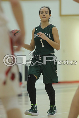 Episcopal @ Harmony Grove Girls 1-5-2016 (©Justin Manning) JWM_0388