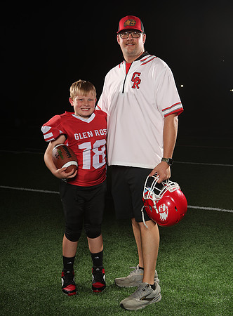 4th & 6th Grade Peewee Football Team Photos 9-23-25_JWM_0107