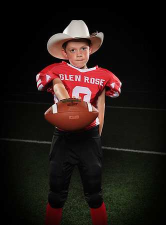 4th & 6th Grade Peewee Football Team Photos 9-23-25_JWM_0101
