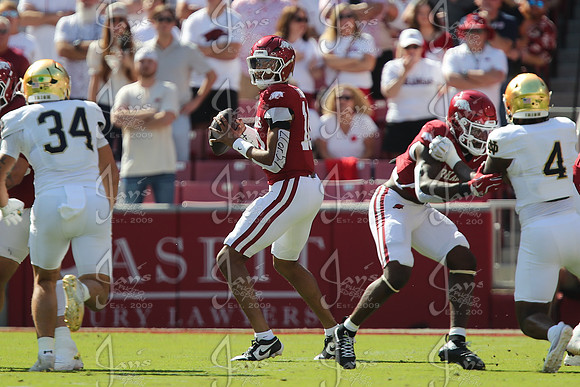Notre Dame @ Arkansas 9-27-25_JWM_0500