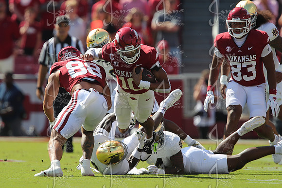 Notre Dame @ Arkansas 9-27-25_JWM_0509