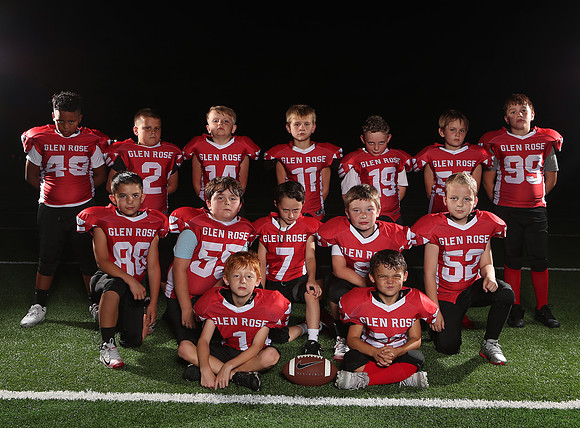 3rd Grade Peewee Football Team Photos 9-29-25_JWM_0004