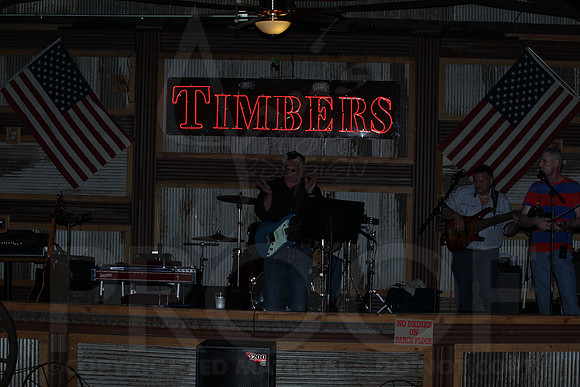 Midnight Hurricanes (Timbers) 4-18-2015 (©Justin Manning) JWM_0108