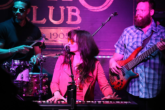Cliff & Susan (Ohio Club) 5-9-25_JWM_0416