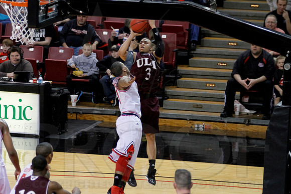 ULM @ ASU 1-19-13 (Justin Manning)0167