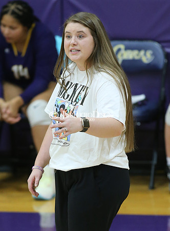 Magnolia @ Fountain Lake (Freshman) 9-13-22_JWM_0158
