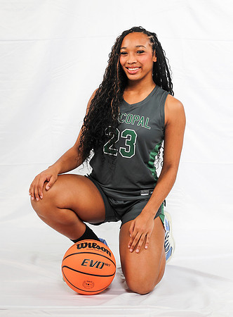 Episcopal Winter Sports Banners 11-9-25_JWM_0051