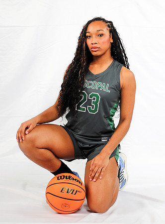 Episcopal Winter Sports Banners 11-9-25_JWM_0050