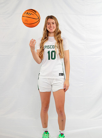 Episcopal Winter Sports Banners 11-9-25_JWM_0056