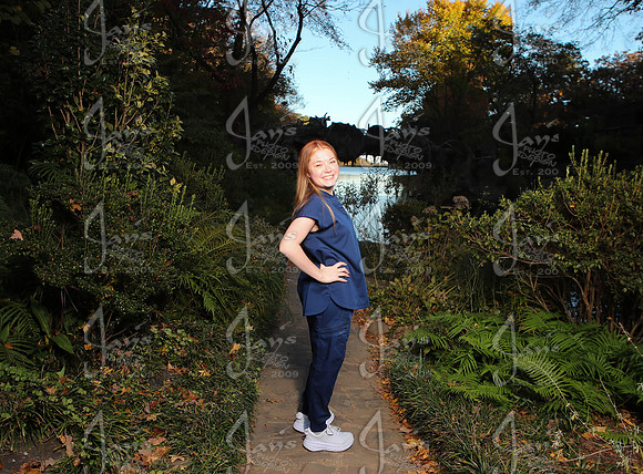Campbell Marlow (Nurse Graduation Photos) 11-10-25_JWM_0010