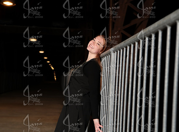 Campbell Marlow (Nurse Graduation Photos) 11-10-25_JWM_0113