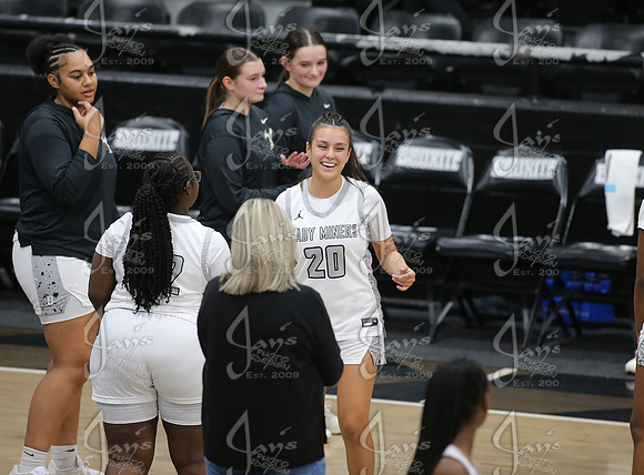 Episcopal @ Bauxite Sr. Girls 11-11-25_JWM_0063