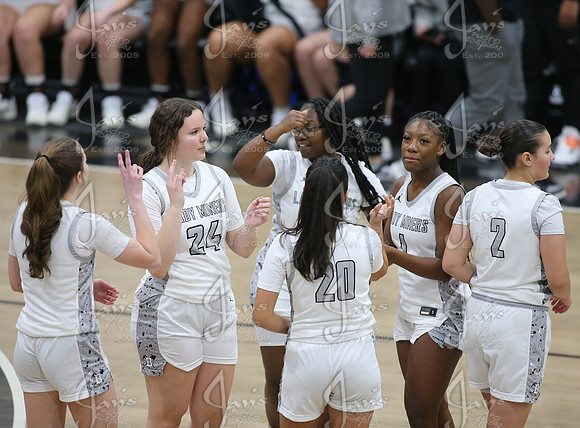 Episcopal @ Bauxite Sr. Girls 11-11-25_JWM_0091
