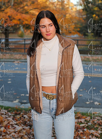 Christina Vann 11-13-25_JWM_1367