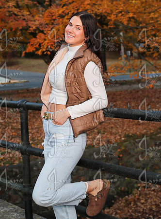 Christina Vann 11-13-25_JWM_1374
