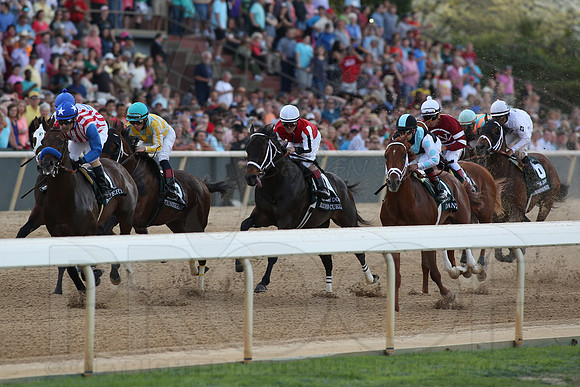 Arkansas Derby 4-12-2014 (© Justin Manning) JWM_1095
