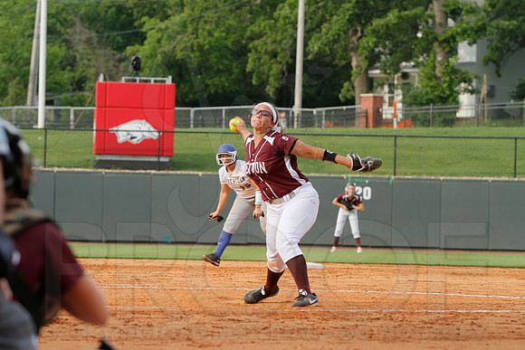 6A State Softball Finals Sheridan vs. Benton 5-23-2014 (© Justin Manning) JWM_0284