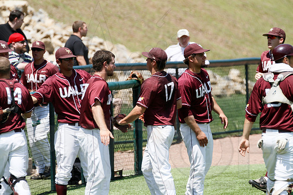 UALR vs. ULL Baseball 4-29-12 (Justin Manning)085