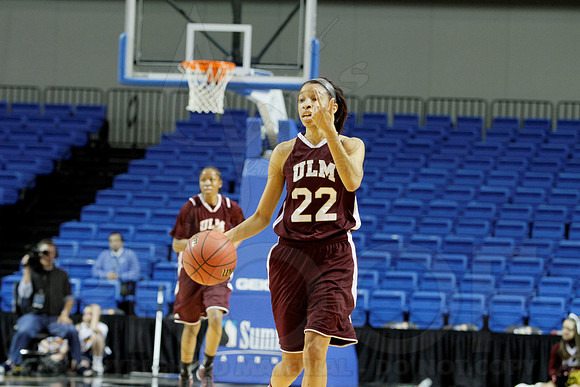 Florida Atlantic vs. UL-Monroe Women's JWM0108 (©Justin Manning)