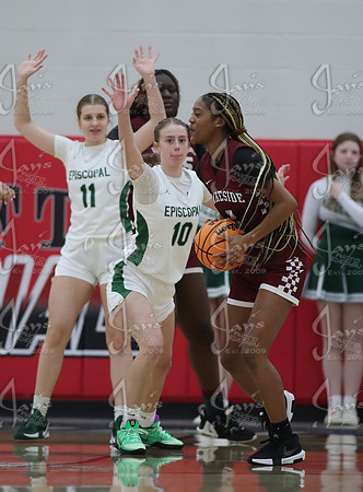 Episcopal vs. Lake Village Sr. Girls (Bill Gibbs Classic) 12-1-25_JWM_0041