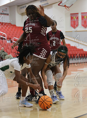 Episcopal vs. Lake Village Sr. Girls (Bill Gibbs Classic) 12-1-25_JWM_0237