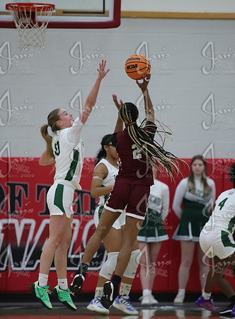 Episcopal vs. Lake Village Sr. Girls (Bill Gibbs Classic) 12-1-25_JWM_0309
