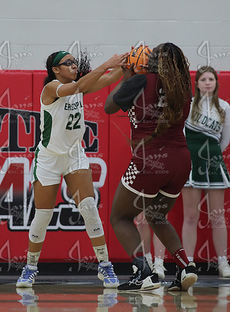 Episcopal vs. Lake Village Sr. Girls (Bill Gibbs Classic) 12-1-25_JWM_0406