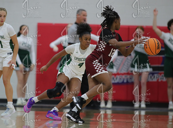 Episcopal vs. Lake Village Sr. Girls (Bill Gibbs Classic) 12-1-25_JWM_0437