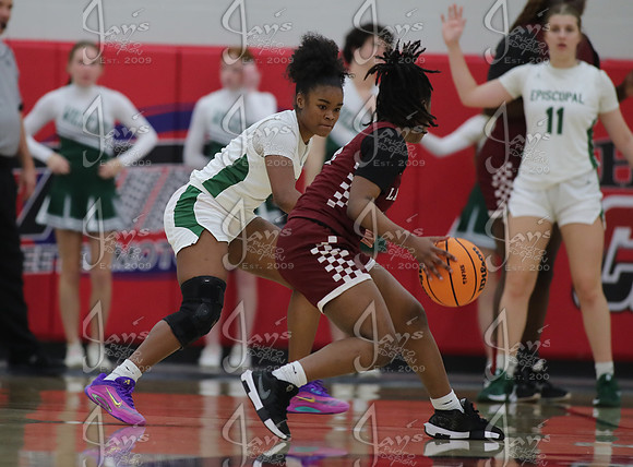 Episcopal vs. Lake Village Sr. Girls (Bill Gibbs Classic) 12-1-25_JWM_0439