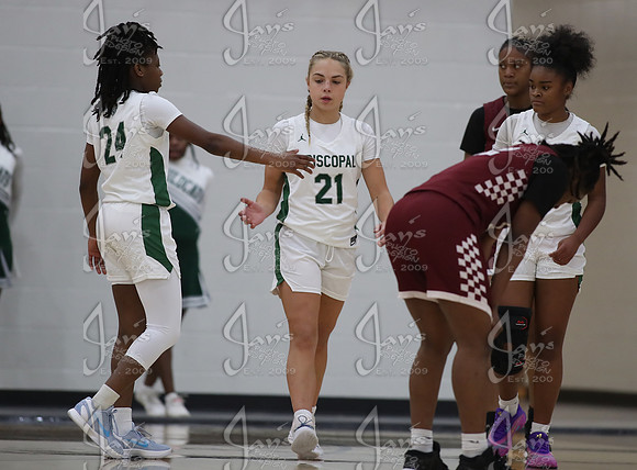 Episcopal vs. Lake Village Sr. Girls (Bill Gibbs Classic) 12-1-25_JWM_0570