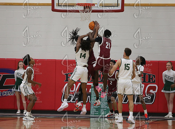 Episcopal vs. Lake Village Sr. Boys (Bill Gibbs Classic) 12-1-25_JWM_0354