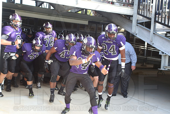 Southern Nazarene @ OBU 9-13-2014 (©Justin Manning) JWM_140
