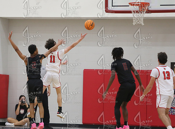 Lake Village @ Harmony Grove Sr. Boys (Bill Gibbs Classic) 12-3-25_JWM_0110