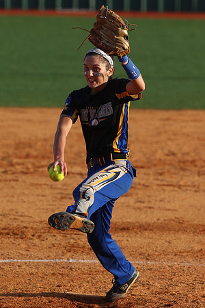 Sheridan @ Benton Softball 3-31-2015 (©Justin Manning) JWM_0276