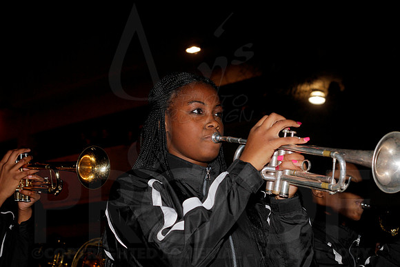GoDaddy Bowl Mardi Gras Parade (©Justin Manning) JWM_0083