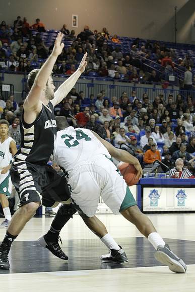 Episcopal Collegiate vs. Charleston 3A Boys State Finals 3-15-2014 (© Justin Manning) JWM_0163