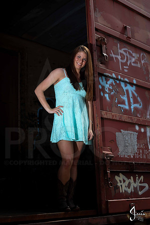 Collin & Makayla Senior pics 4-14-13 (© Justin Manning) JWM0262