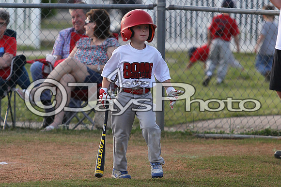 Bomb Squad vs. Cardinals 6-7 year old (Pitching Machine) 5-5-2015 (©Justin Manning) JWM_0121