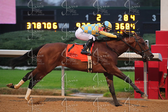 z2026103_justinmanning_eclipsesportswire_smartyjonesstakesday__JWM_0898